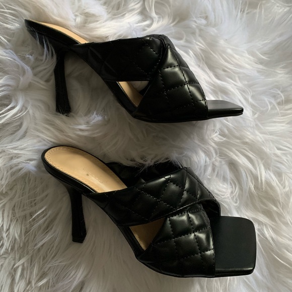 4” quilted square toe mules blk 7,8 Wht 9 tan 8, 9 - Picture 1 of 15